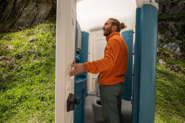 Best Portable restroom trailer rental  in Woodburn, OR